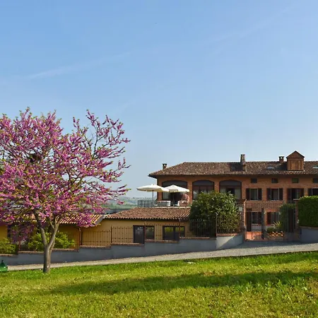 Cascina La Badia - Wine&hospitality Séjour à la ferme